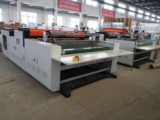 Máquina de corte de papel de precisión capaz de cortar papel Kraft revestido de papel y película compuesta de plástico