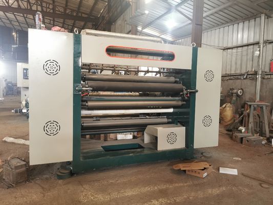 200m / min Máquina de corte de tejidos no tejidos Papel recubierto Slicer no tejido 600mm