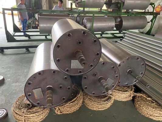 1300 Tipo Eléctrico Roller de calefacción de acero compuesto Roller de superficie de recubrimiento con tratamiento de superficie de espejo
