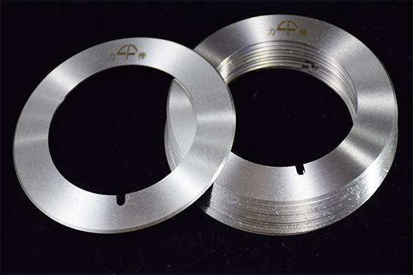 Cuchilla de corte rotativa redonda de alta precisión Cuchilla de borde de PVC Cuchillas rotativas Máquina de corte de hojas de papel Tubo adhesivo cinta de corte Máquina de corte Cuchilla 17