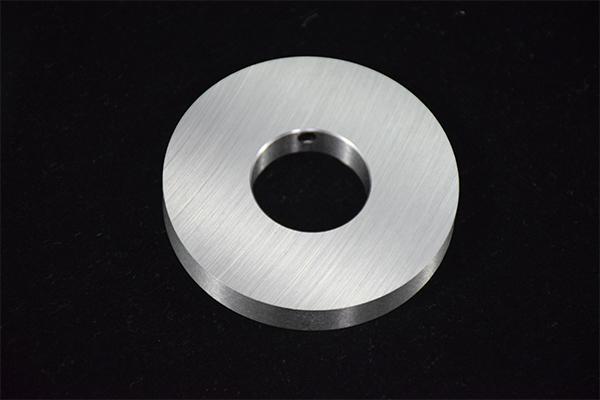 Cuchilla de corte rotativa redonda de alta precisión Cuchilla de borde de PVC Cuchillas rotativas Máquina de corte de hojas de papel Tubo adhesivo cinta de corte Máquina de corte Cuchilla 18